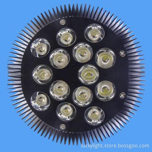 LED PAR38 with Cree Chips, 12W, 850 to 960lm Luminous Flux and 2,700 to 8,000K Color Temperatures